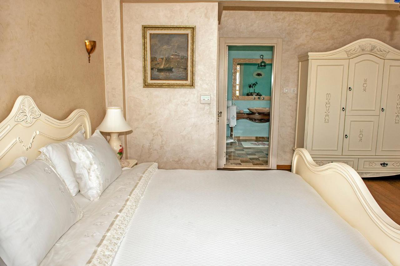 Swan Lake Hotel - Adult Only Селемие Экстерьер фото